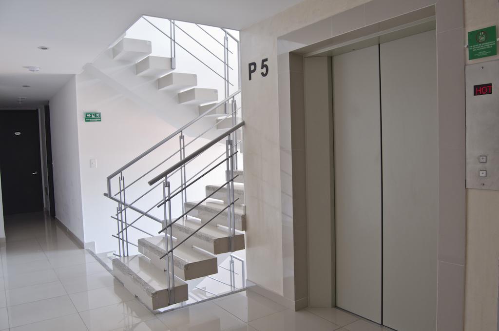 بوغوتا 122 Plaza Apartahotel المظهر الخارجي الصورة